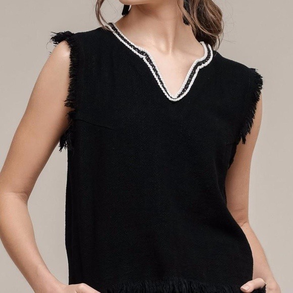Moon River $79 Black Sleeveless Embroidered Fringe Linen Top Women's Size Small - Picture 2 of 9